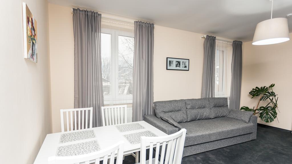 Rakhiv Hotel & Apartments Bagian luar foto