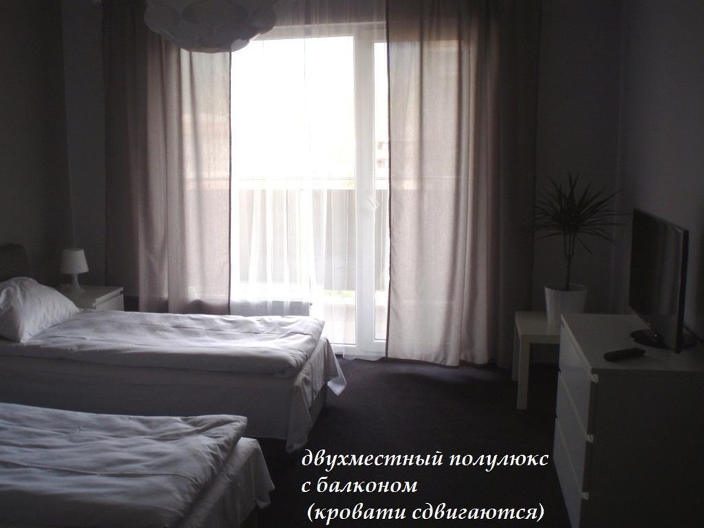 Rakhiv Hotel & Apartments Ruang foto