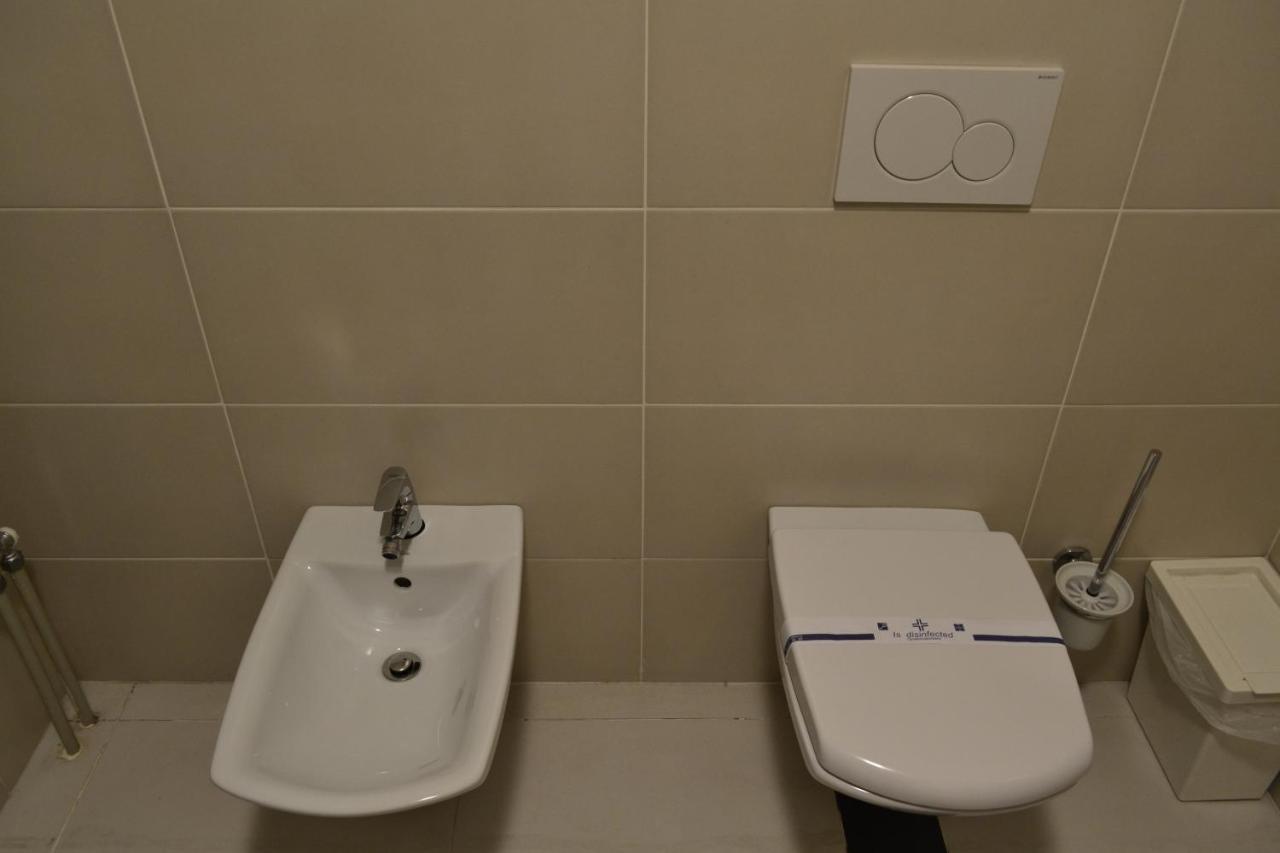Rakhiv Hotel & Apartments Bagian luar foto